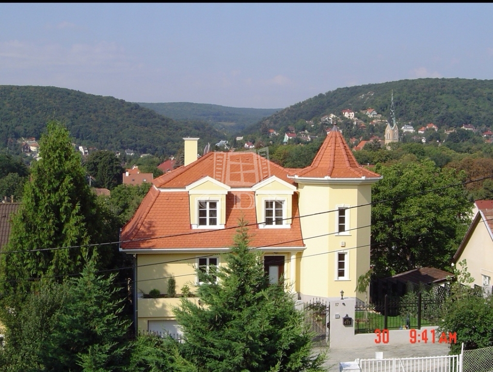 Vânzare Budapest II. kerület Casa Familiala